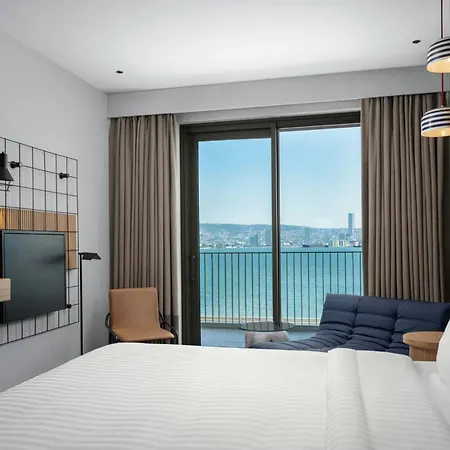 Moxy Hotel