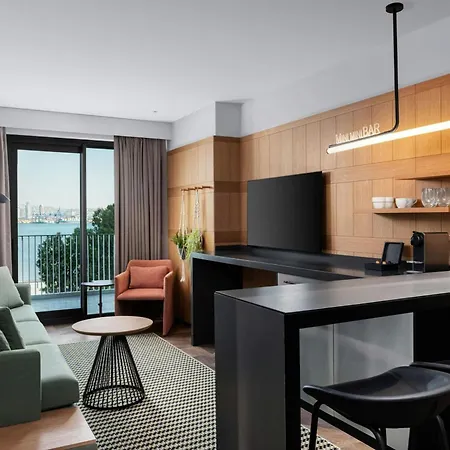 Hotel Moxy