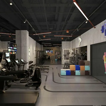 Moxy Hotel *